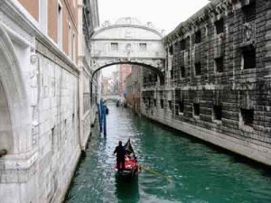 The Bridge of Sighs, one of many recent Venice's restoration projects.